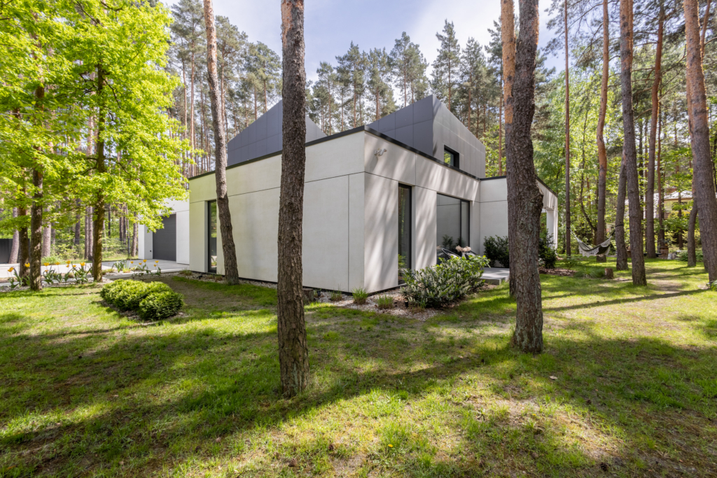 Studio Sosna – Elewacja boczna