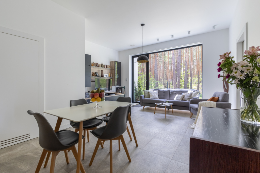 Studio Sosna – Jadalnia przy kuchni